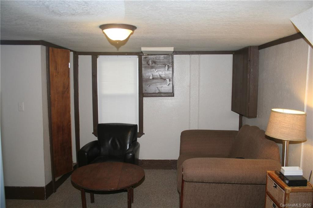 31 Banks Town Road - Photo 15