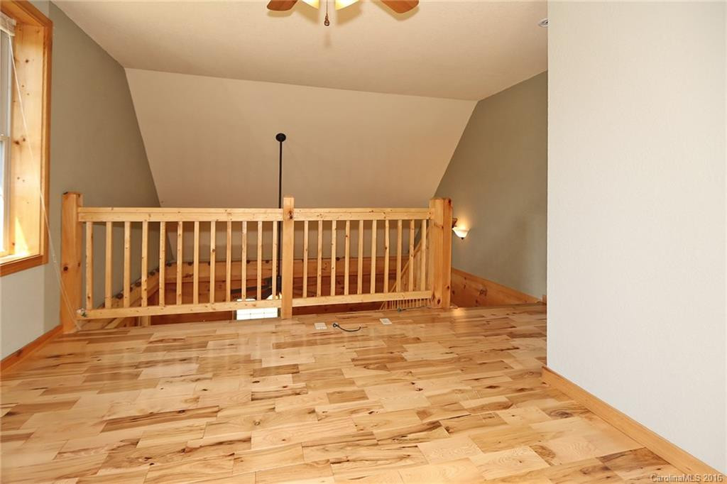 171 Travelers Point - Photo 11