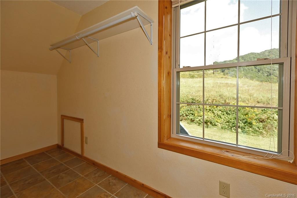 171 Travelers Point - Photo 13