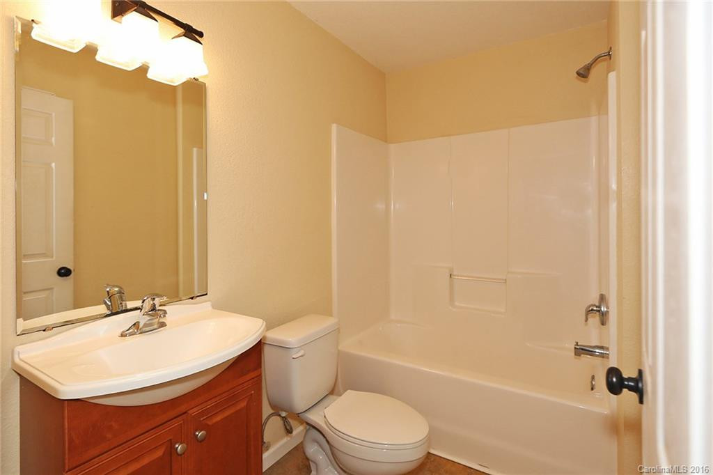 171 Travelers Point - Photo 15