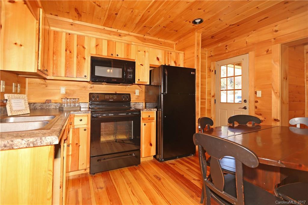 171 Travelers Point - Photo 5