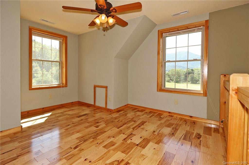 171 Travelers Point - Photo 10
