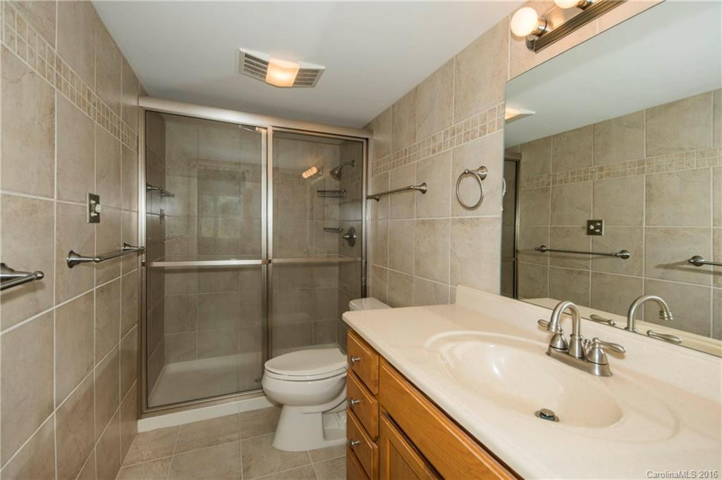 87 Willow Road #B-10 - Photo 12