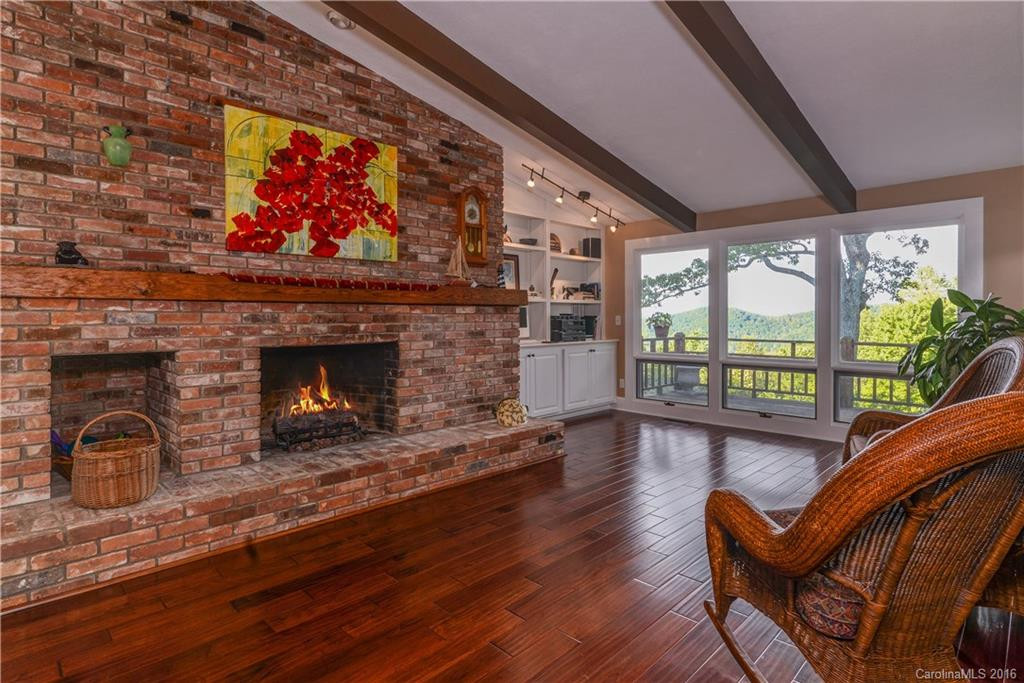 393 Sabine Drive - Photo 5