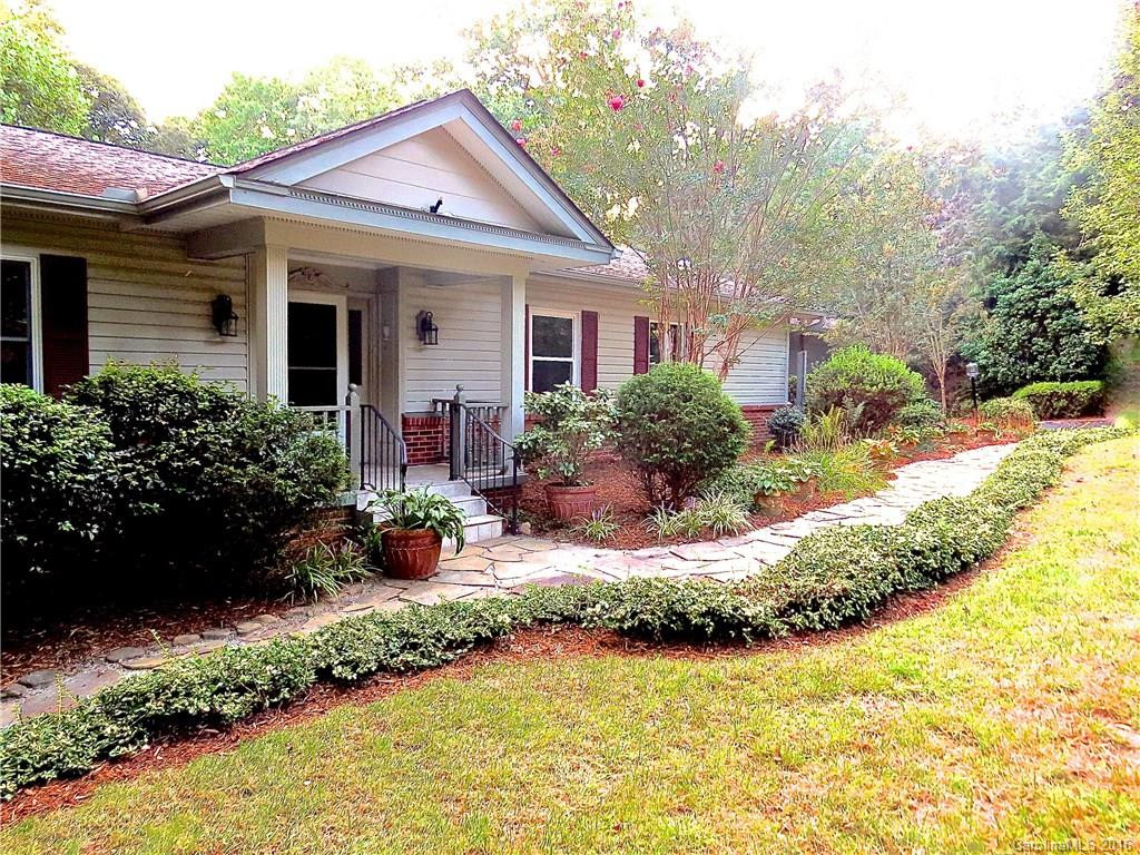 98 Fair Oaks Drive