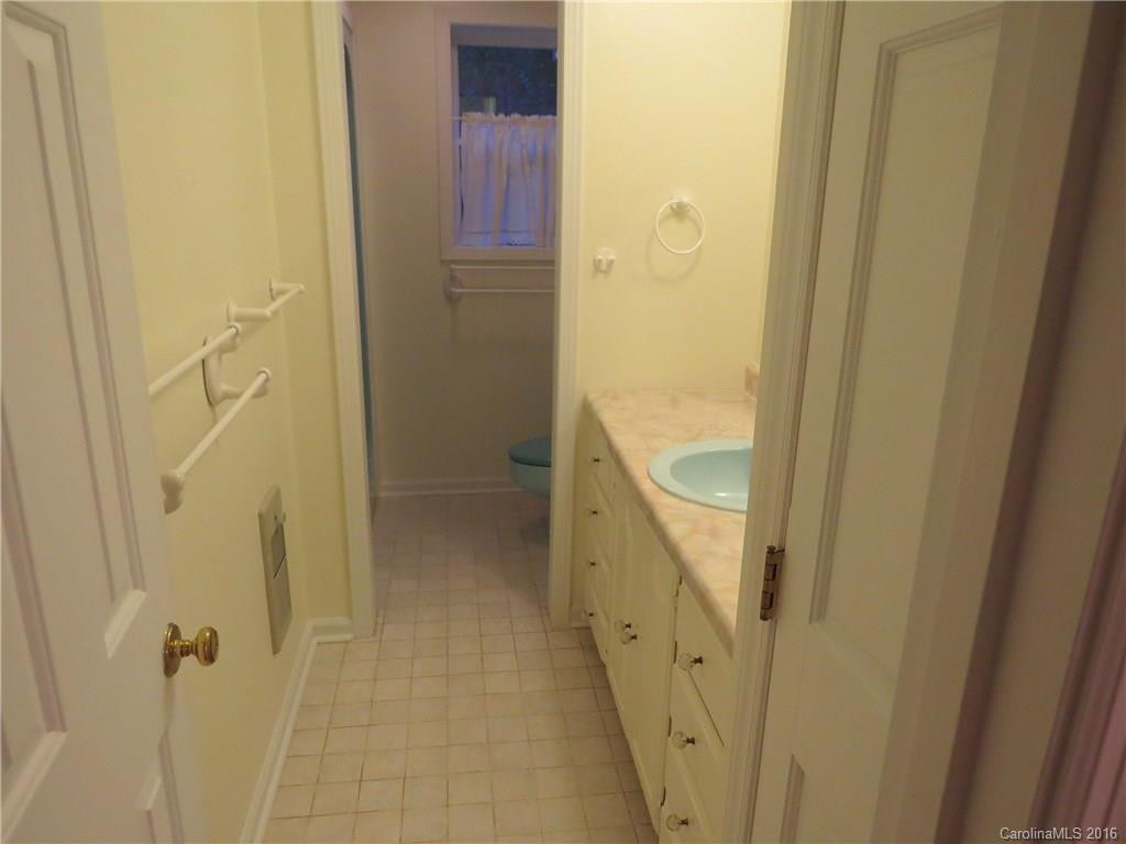 98 Fair Oaks Drive - Photo 13