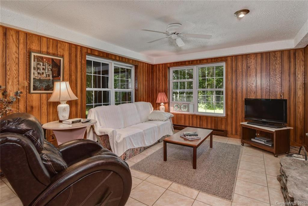 879 Garren Creek Road - Photo 14