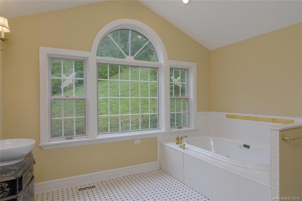 110 Chestnut Hill Road - Photo 17