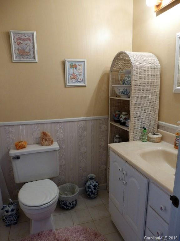 1277 Everett Road - Photo 19
