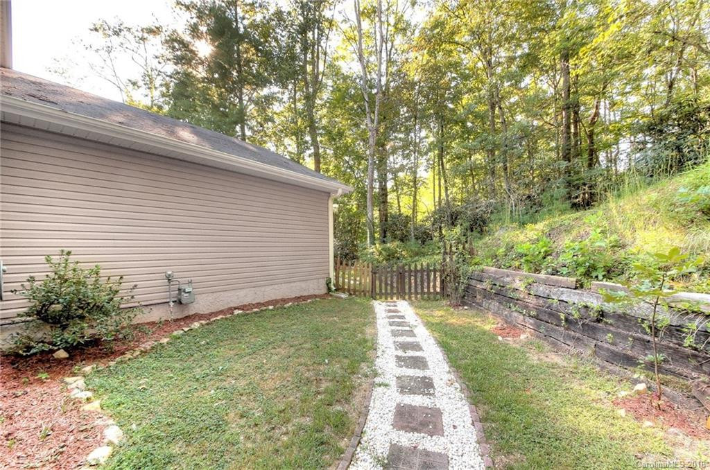 336 Fountain Trace Drive - Photo 24