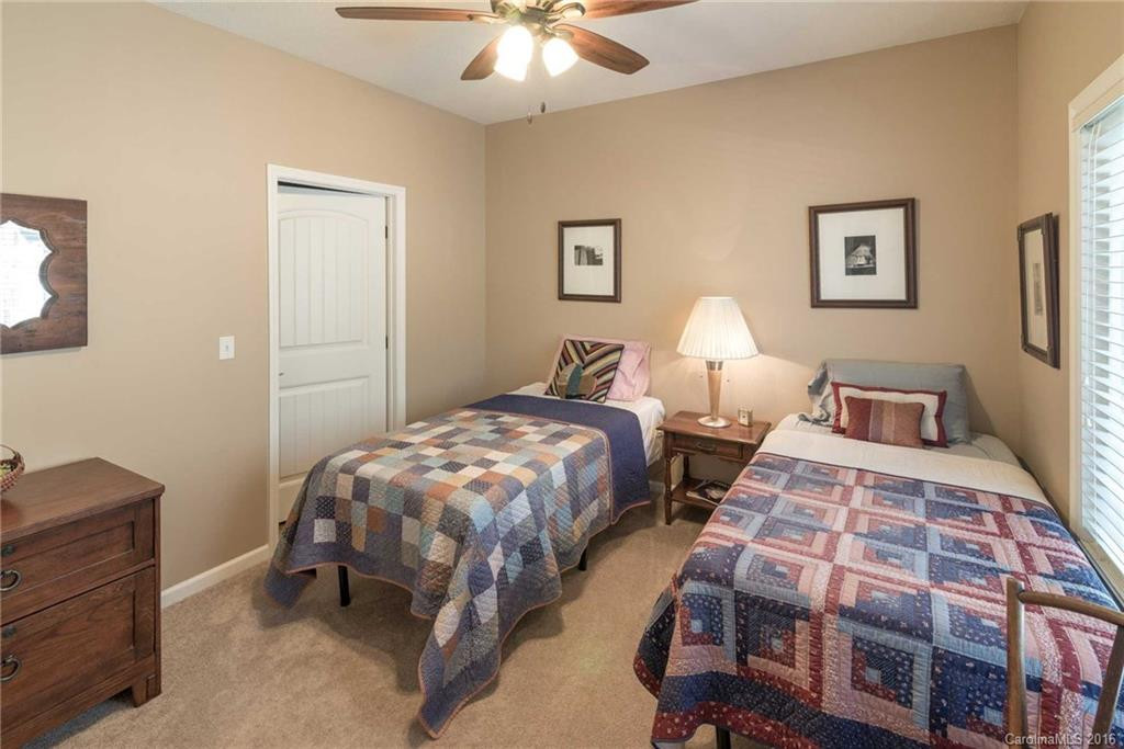 25 Lake Avenue - Photo 17