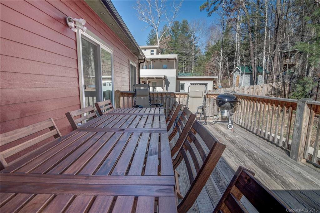 25 Lake Avenue - Photo 19