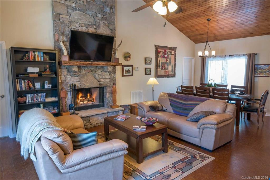 25 Lake Avenue - Photo 6