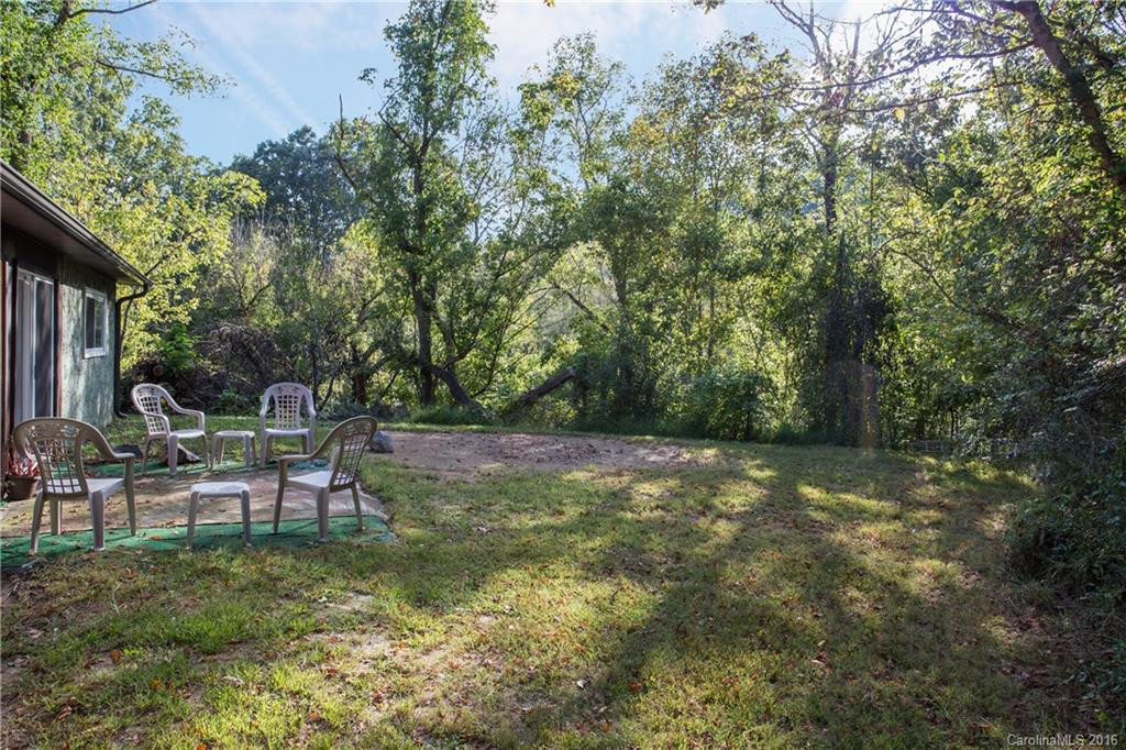82 Flint Hill Road - Photo 19