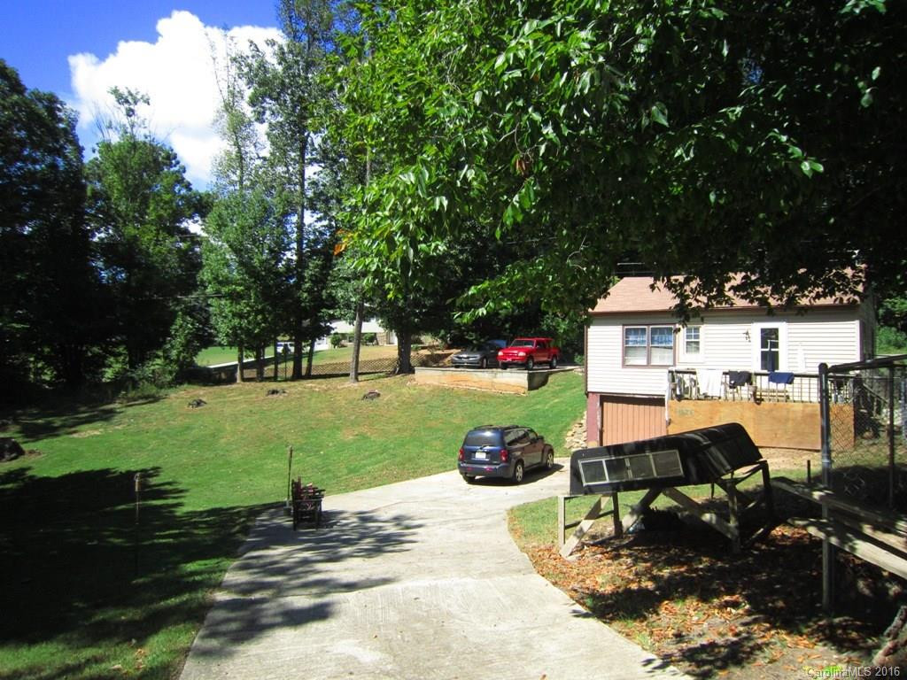 207 Starnes Cove Road - Photo 14