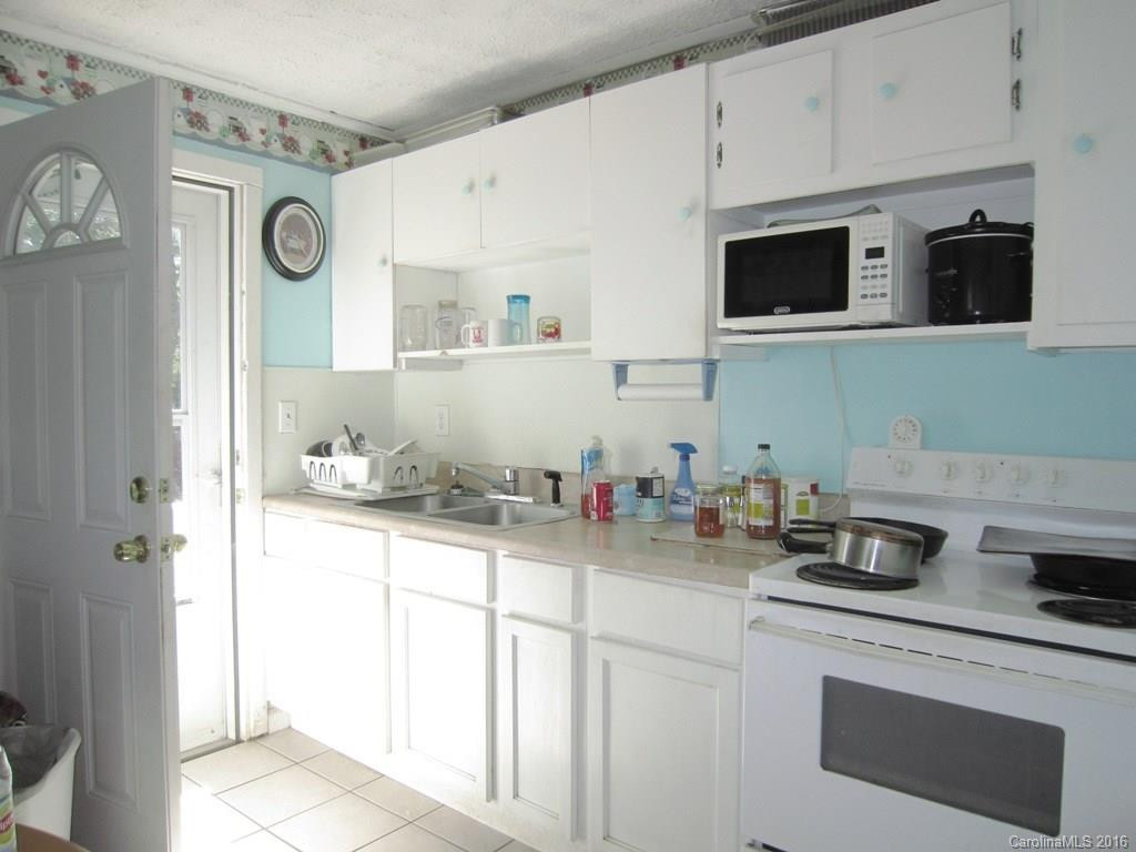 207 Starnes Cove Road - Photo 4