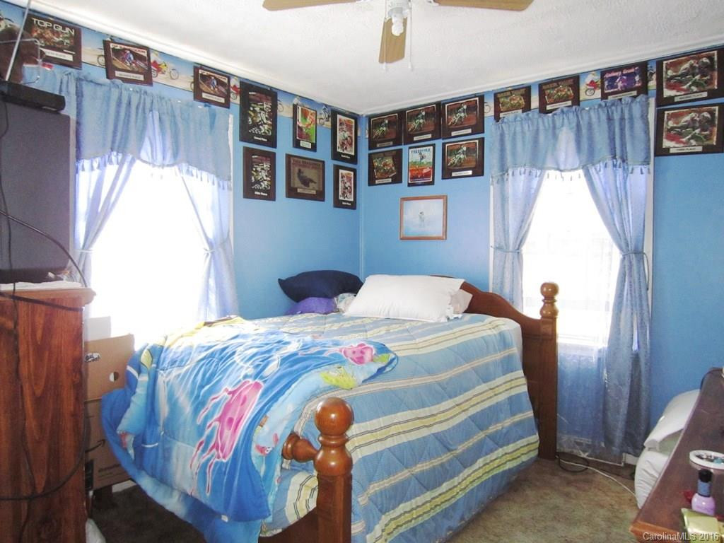 207 Starnes Cove Road - Photo 6