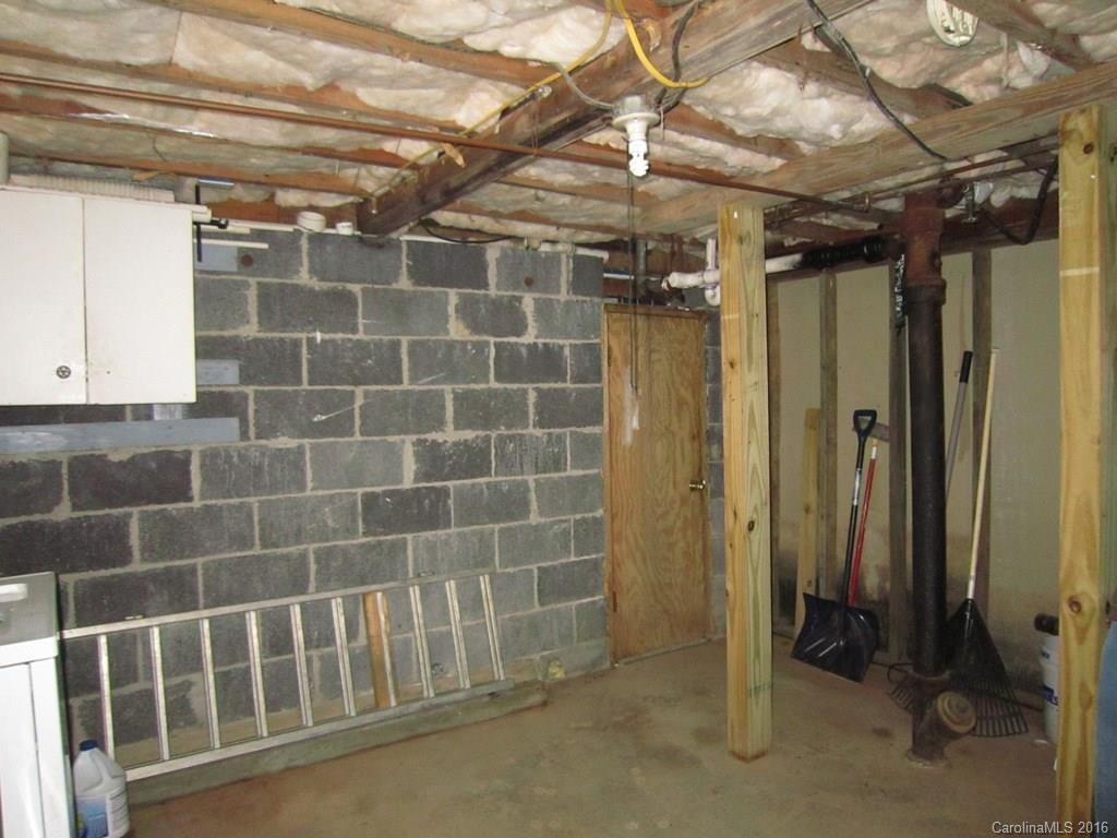 207 Starnes Cove Road - Photo 9