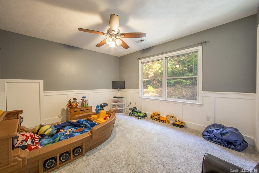 1004 Willow Ridge Drive - Photo 17