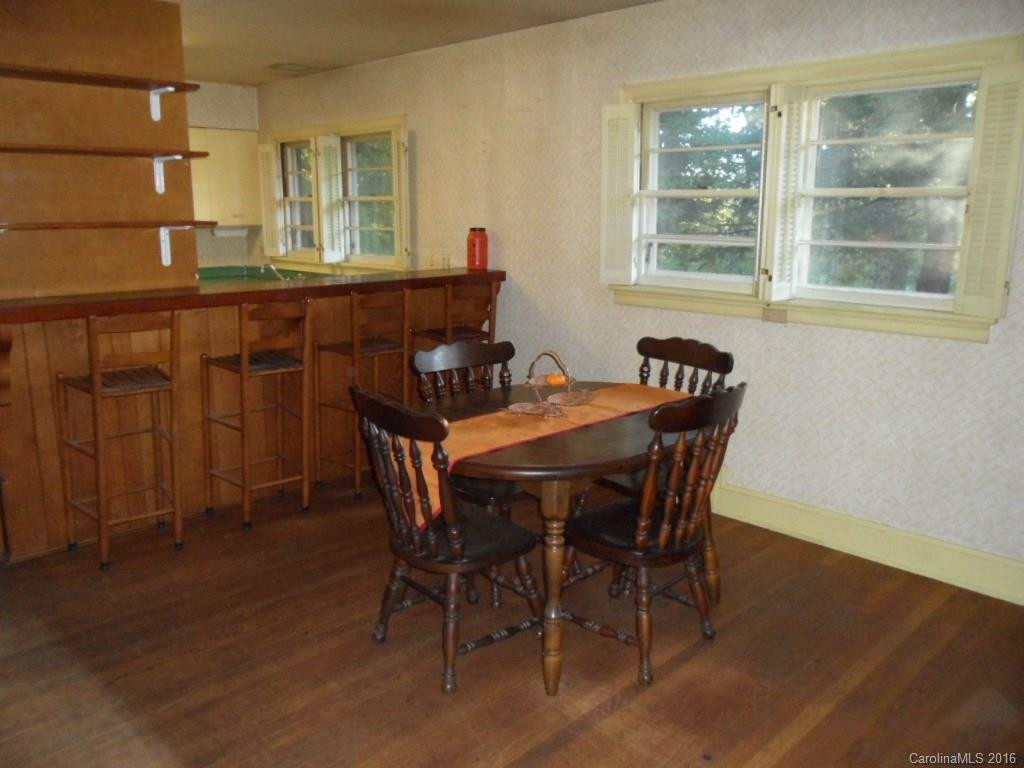 235 Balsam Drive - Photo 4