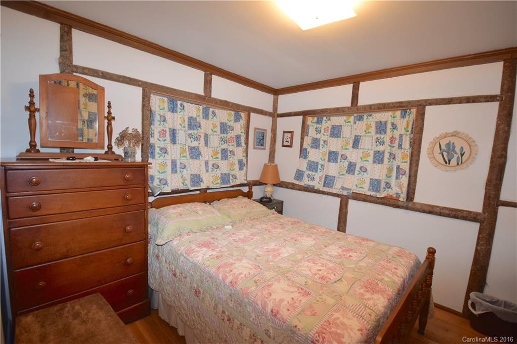 314 Tennis Court - Photo 11