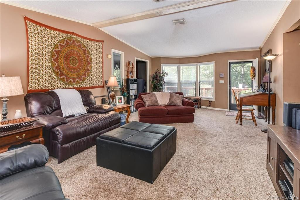 259 Laurelwood Lane #31 - Photo 5