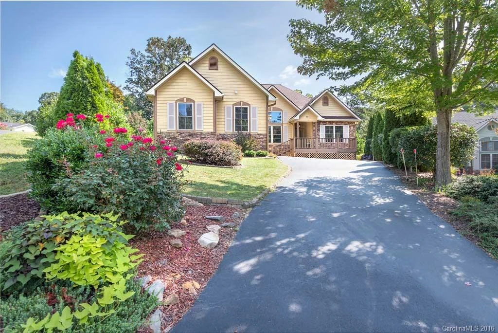 43 Amaretto Drive
