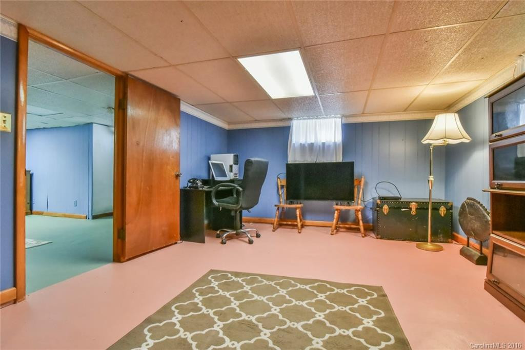 910 Old Marshall Highway - Photo 18