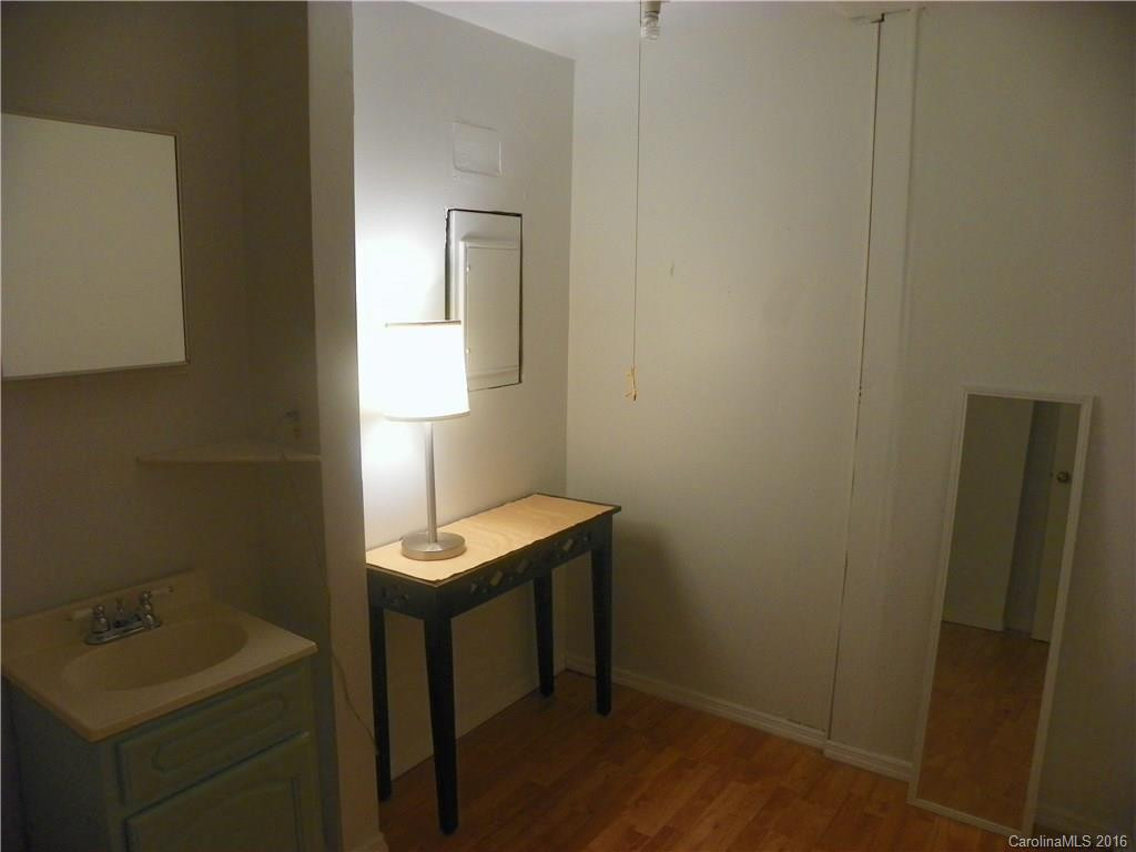 776 Oakdale Road ##47 #48 - Photo 21