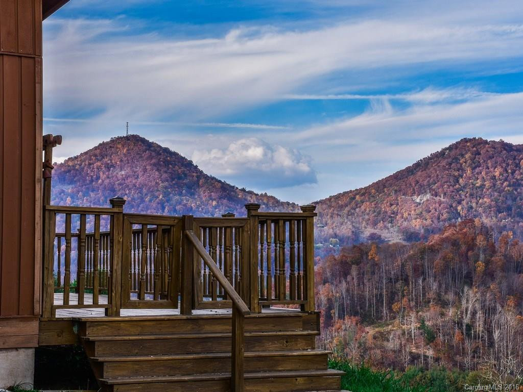 424 Skyview Drive - Photo 2
