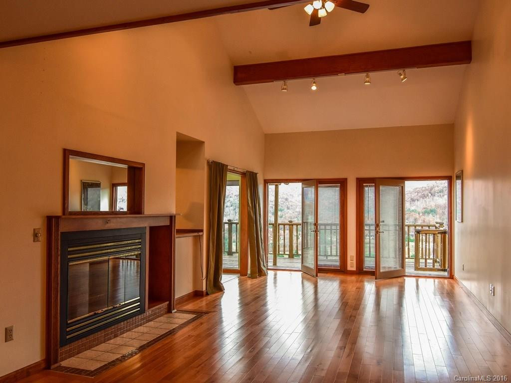 424 Skyview Drive - Photo 9