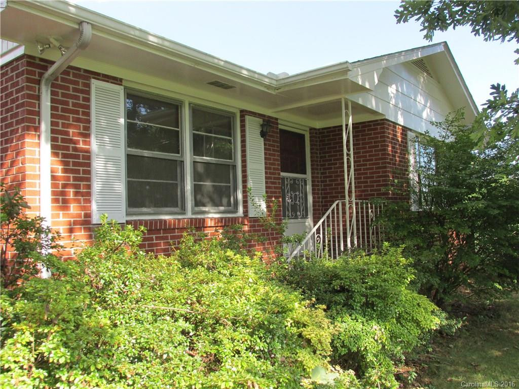 1448 Old Spartanburg Road - Photo 2