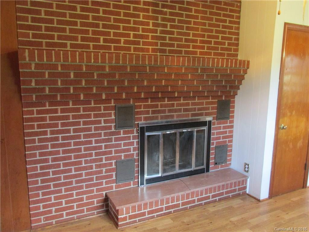 1448 Old Spartanburg Road - Photo 9