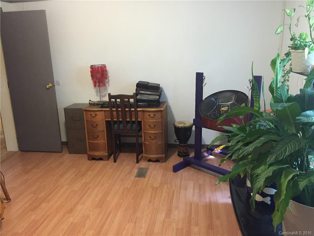 131 Crystal June Lane - Photo 17