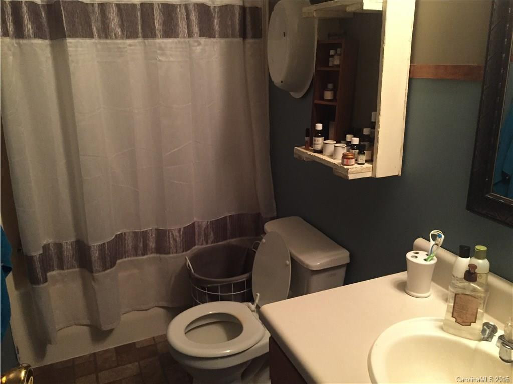 131 Crystal June Lane - Photo 18