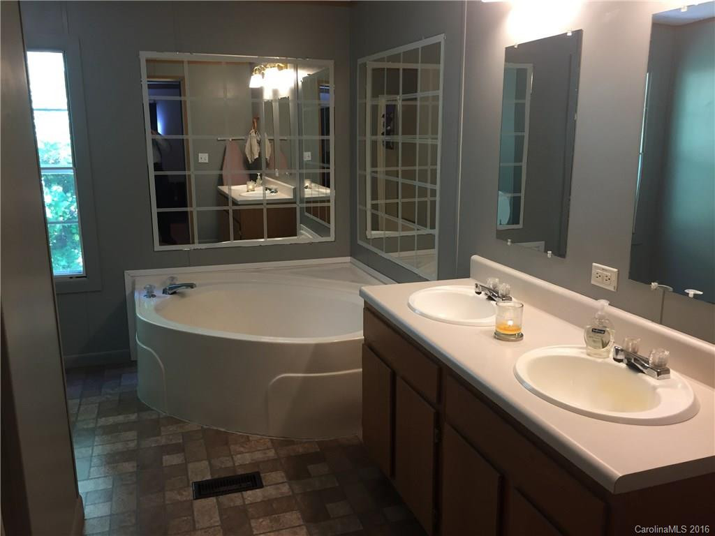131 Crystal June Lane - Photo 8