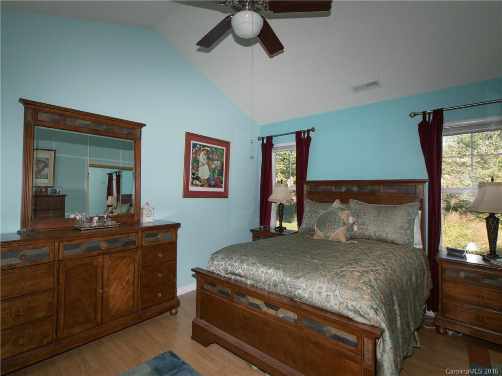 12 Gray Wolf Lane #N/A - Photo 10
