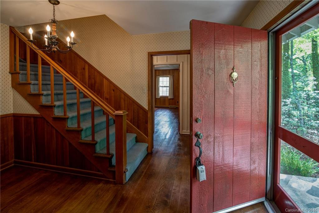 112 Kanawha Drive - Photo 4