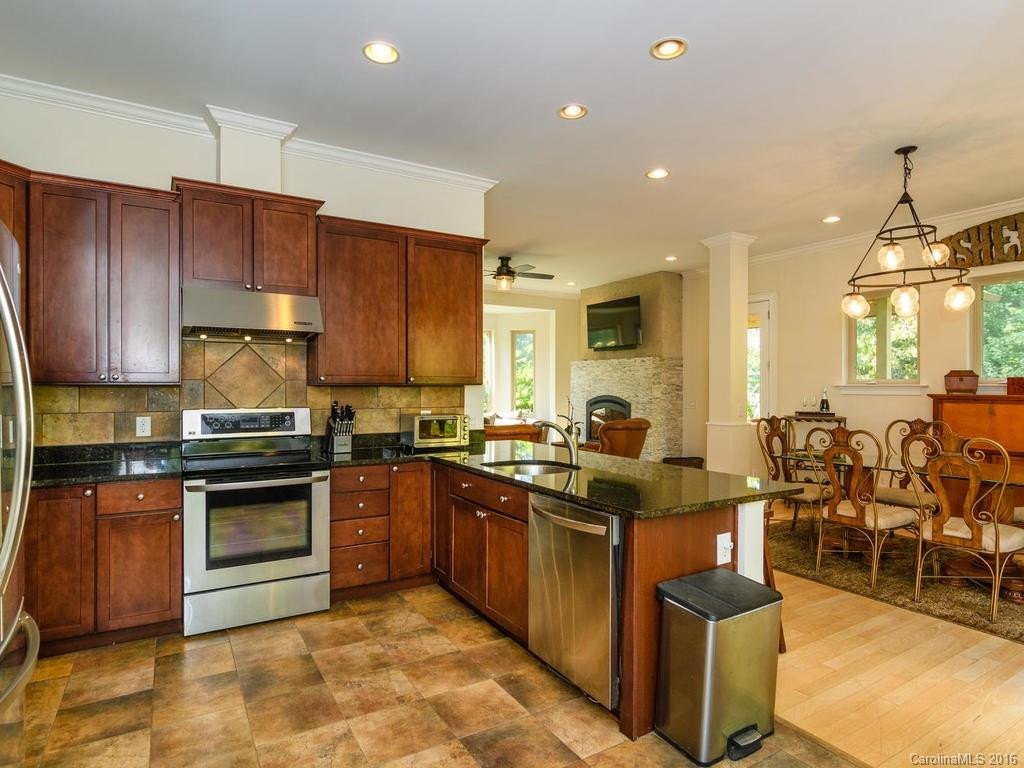 102 Gap Creek Road - Photo 3