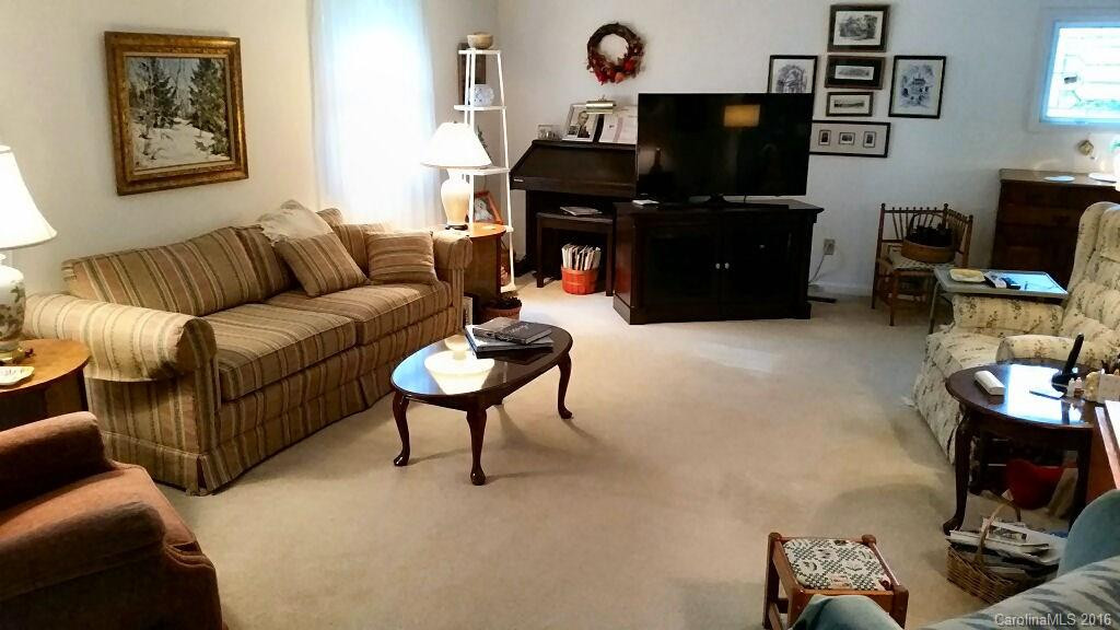 232 Dundeve Circle #16 - Photo 5