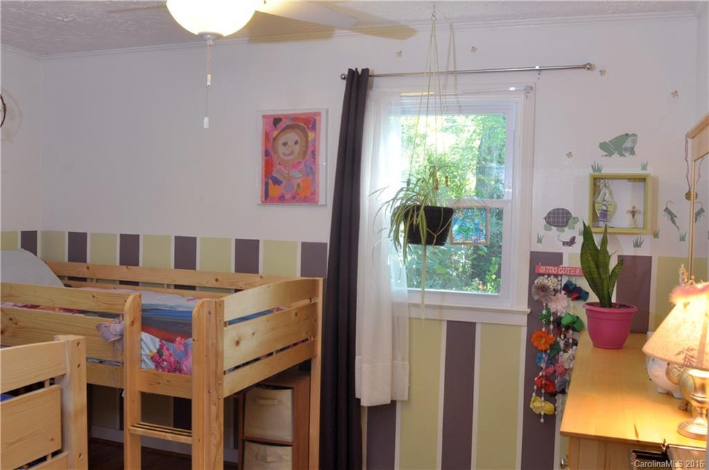 493 Peak Street - Photo 12