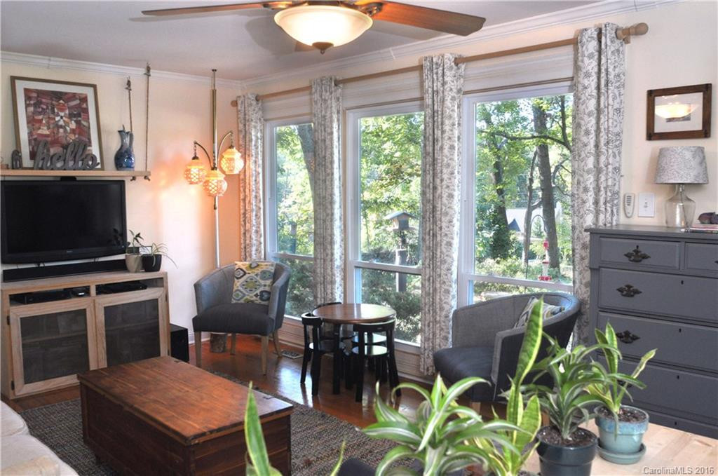 493 Peak Street - Photo 5