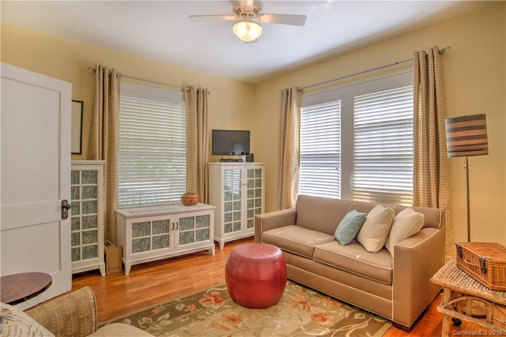 47 Vermont Avenue - Photo 17