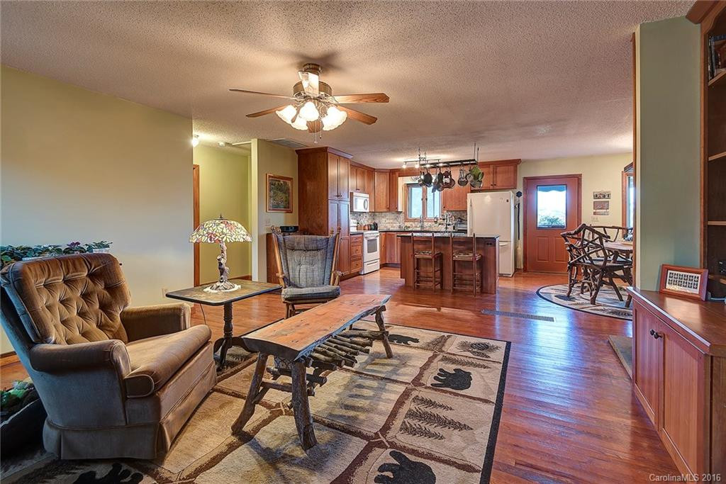 41 Alexander Heights - Photo 3