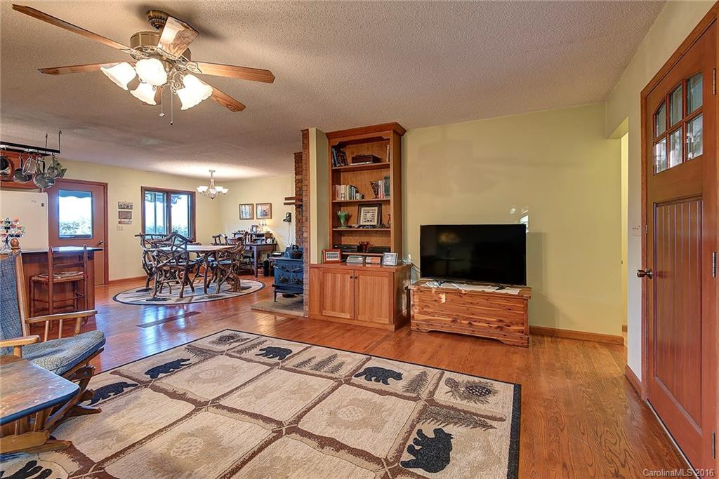 41 Alexander Heights - Photo 4