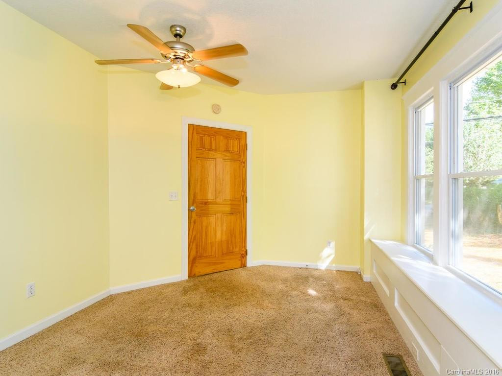 28 Dorchester Avenue - Photo 11