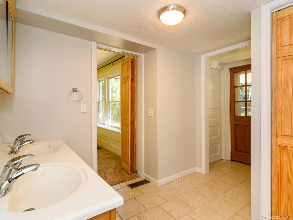 28 Dorchester Avenue - Photo 15