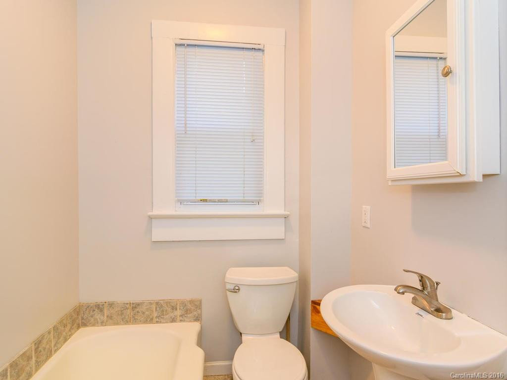 28 Dorchester Avenue - Photo 18