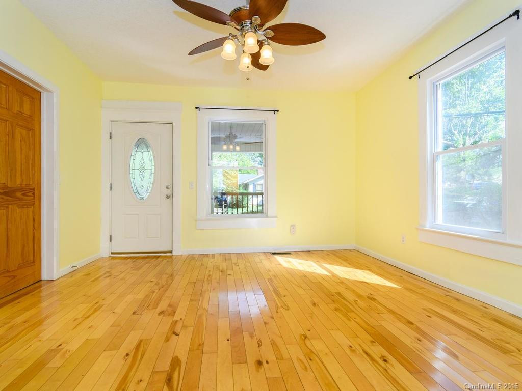 28 Dorchester Avenue - Photo 4