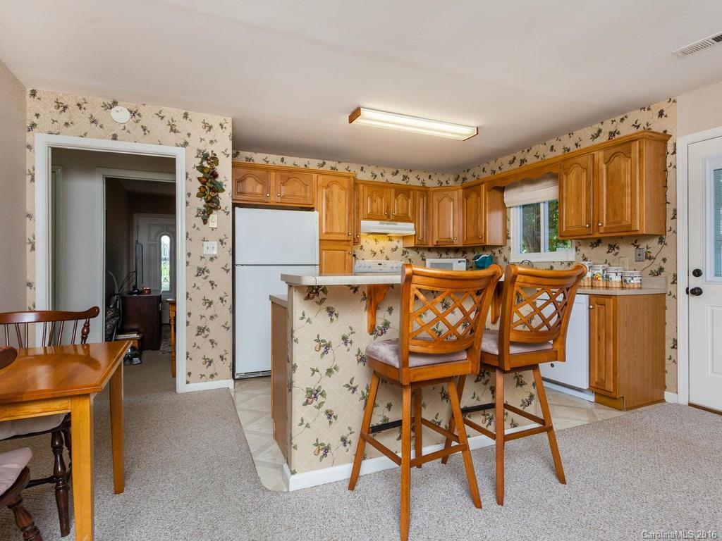 34 Mt Carmel Drive - Photo 9